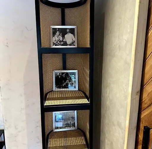 Thai Wabi-sabi Loft *