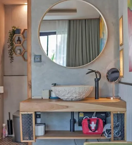 Thai Wabi-sabi Loft Дом отдыха *