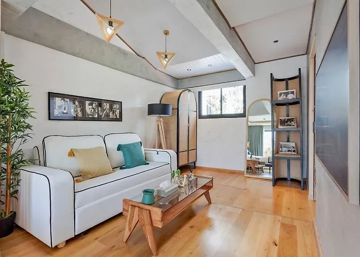 Дом отдыха Thai Wabi-sabi Loft Бангкок